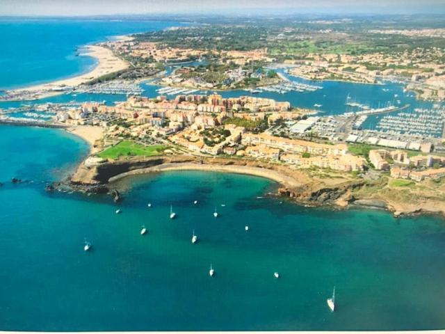 Ferienwohnung Studio Avec Belle Vue Sur Le Port Agde Exterior foto